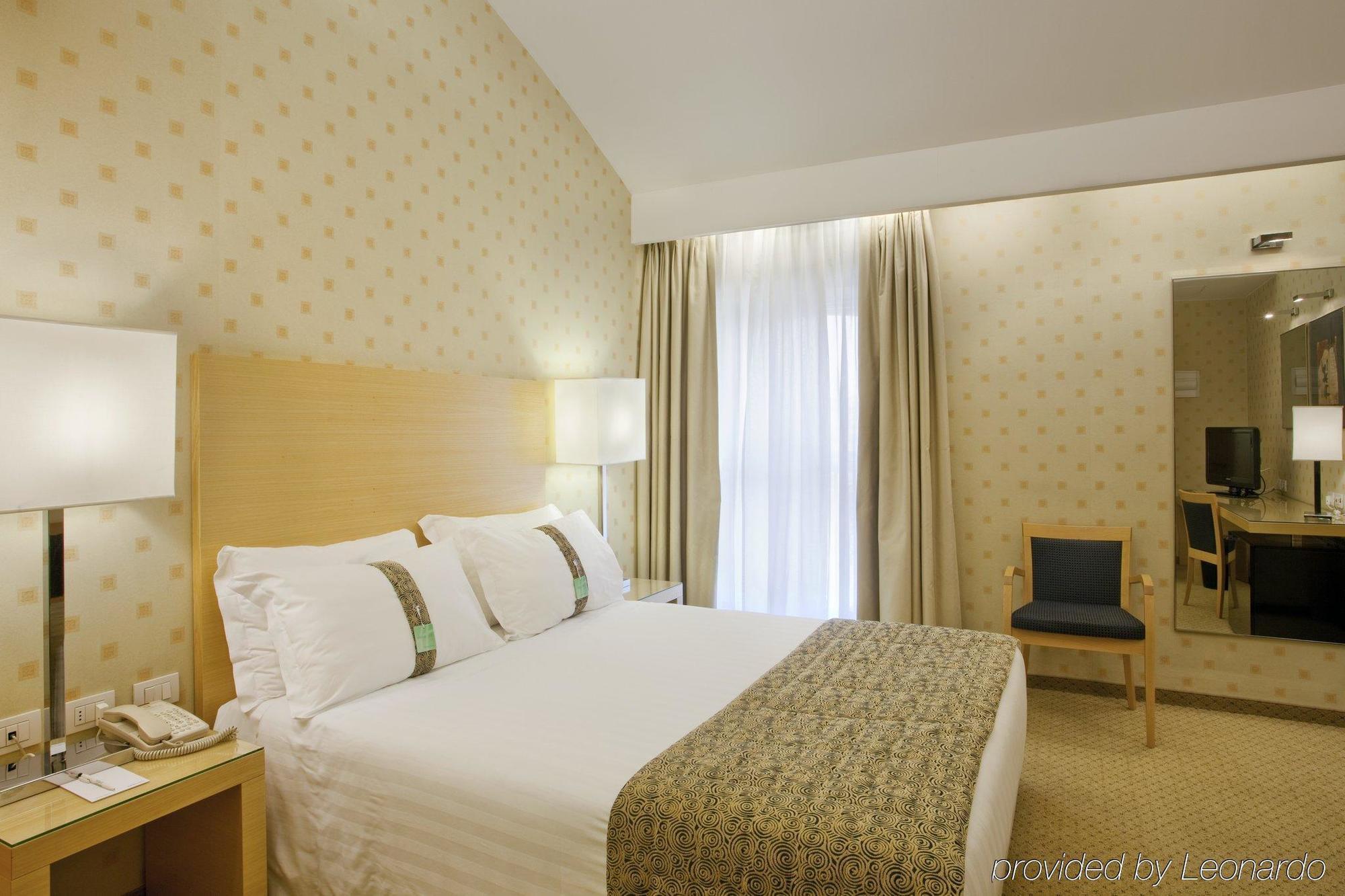 Holiday Inn Milan Garibaldi Station By Ihg Camera foto
